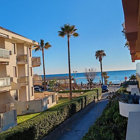 Relax Al Mare Apartamento Vallecrosia Exterior foto