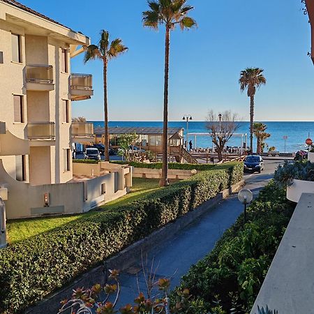 Relax Al Mare Apartamento Vallecrosia Exterior foto