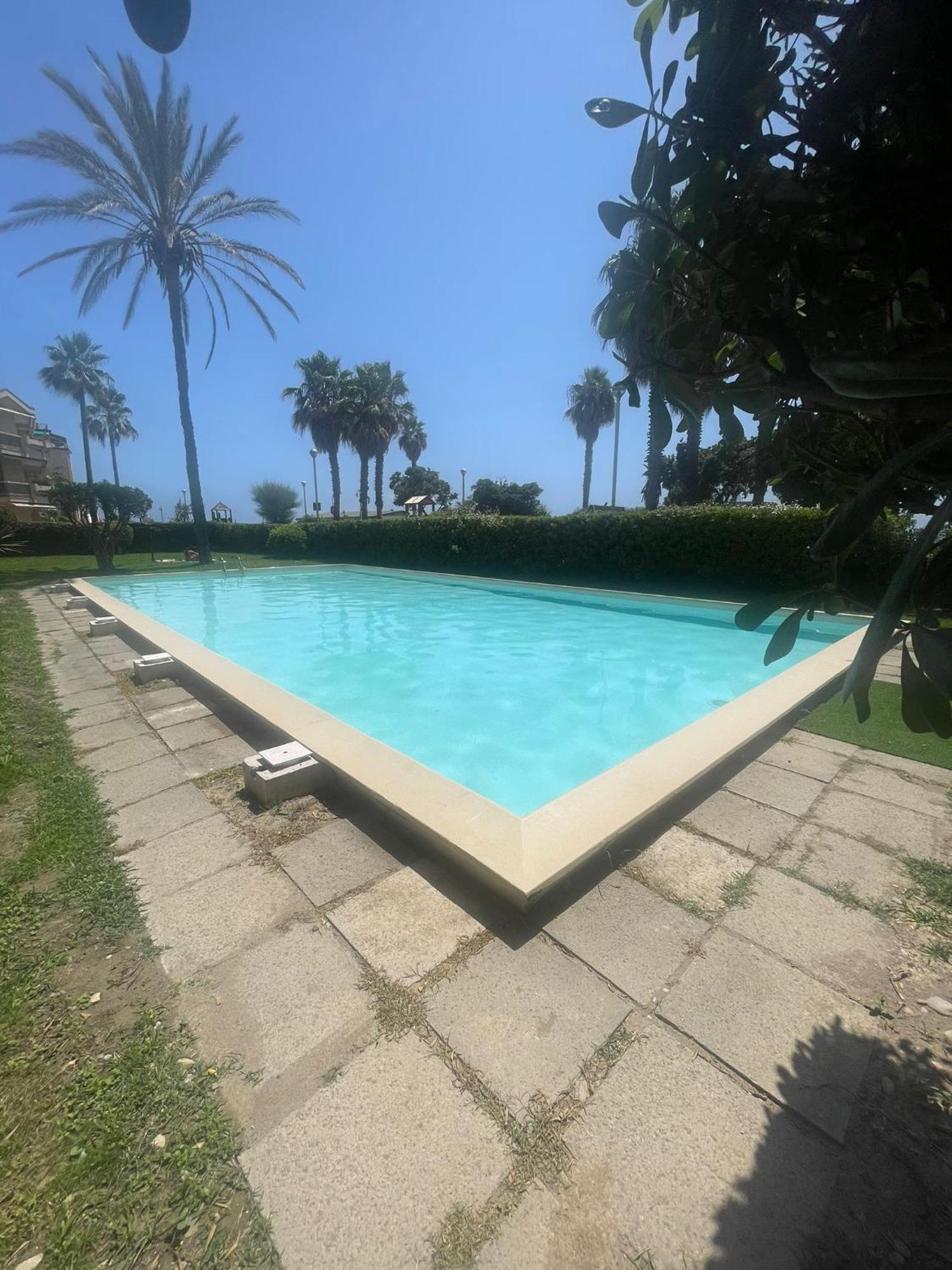 Relax Al Mare Apartamento Vallecrosia Exterior foto